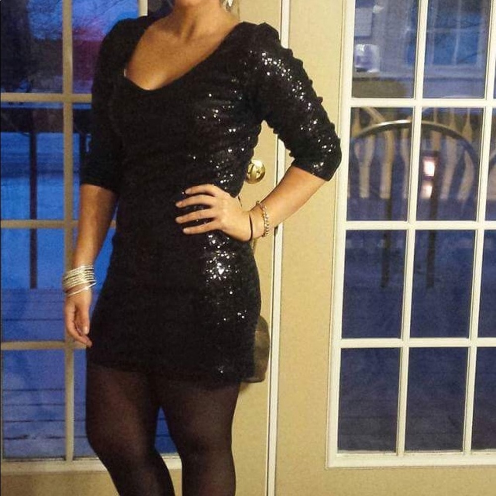 Black Sequin 3/4 sleeve dress